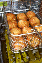 Load image into Gallery viewer, Crab Box May 16th